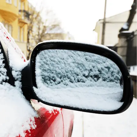 Preventing convex mirror cracks in winter